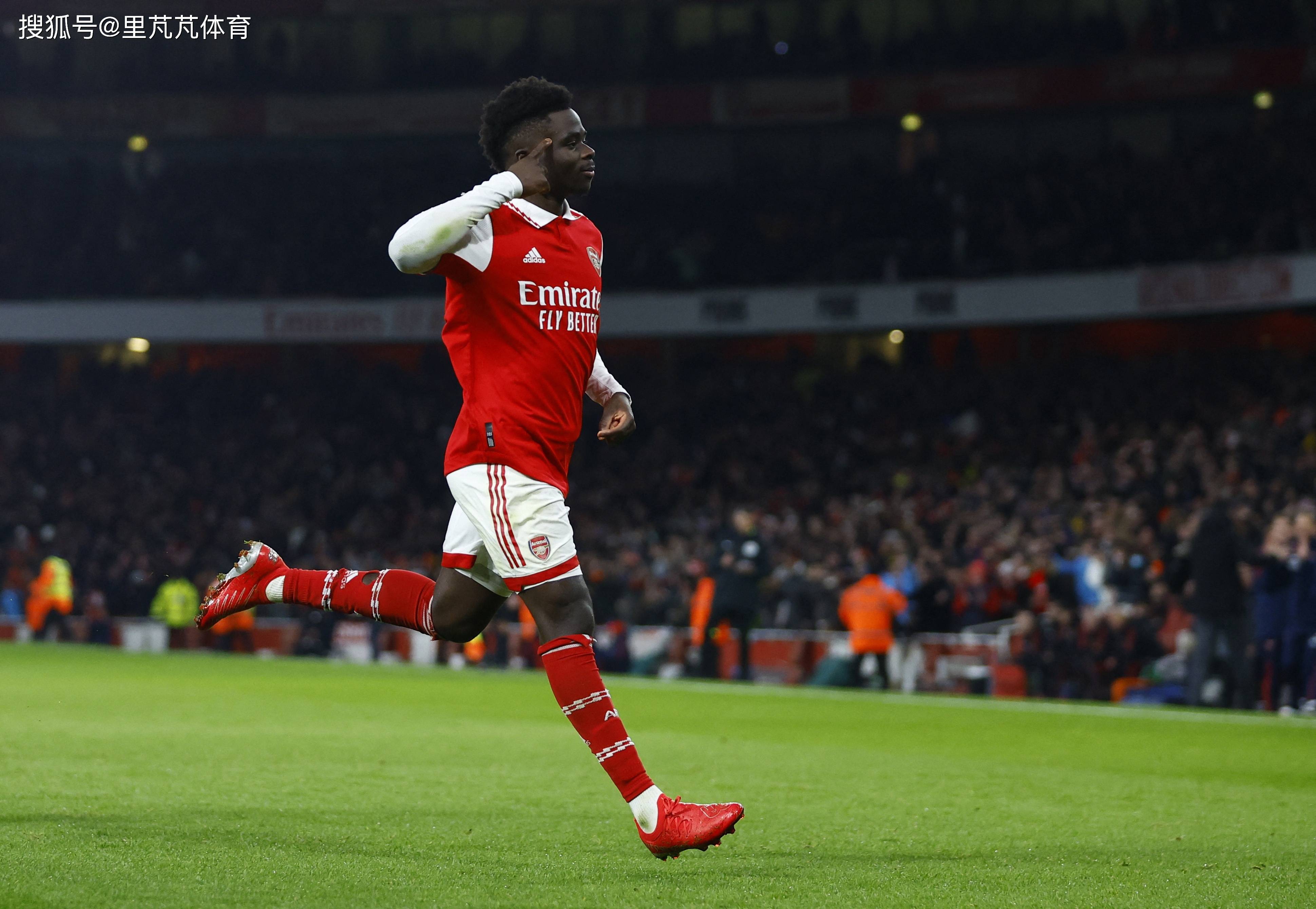 关于曼联告捷取胜，欧冠晋级梦想仍在远方！的信息