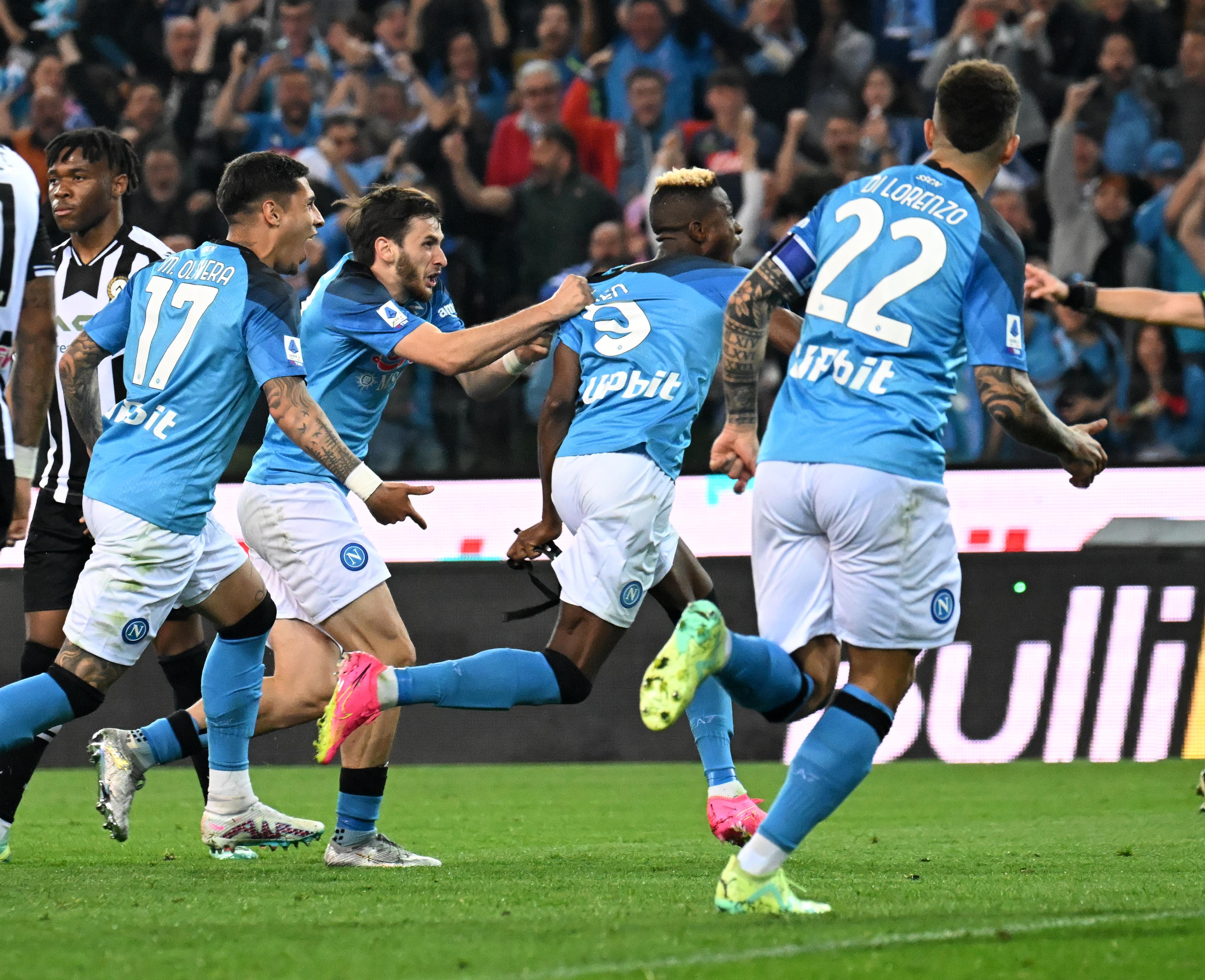 那不勒斯客场逆转击败桑普多利亚，实现翻盘的简单介绍