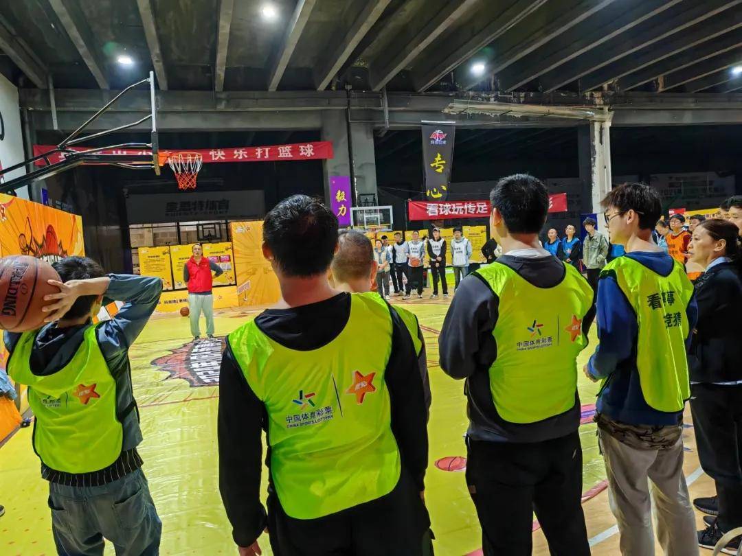 开云体育APP下载-关于纷繁各色球员云集篮球热潮再掀起！的信息