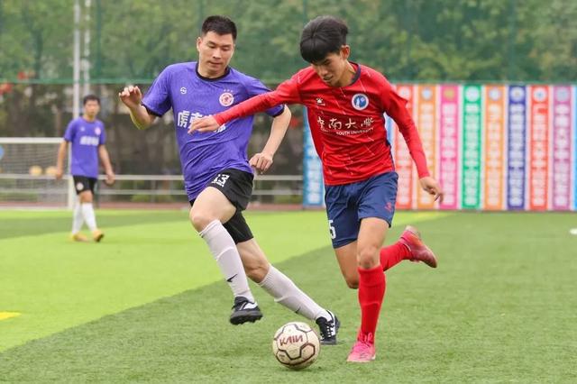 关于球队战绩斐然，为了目标不懈努力的信息