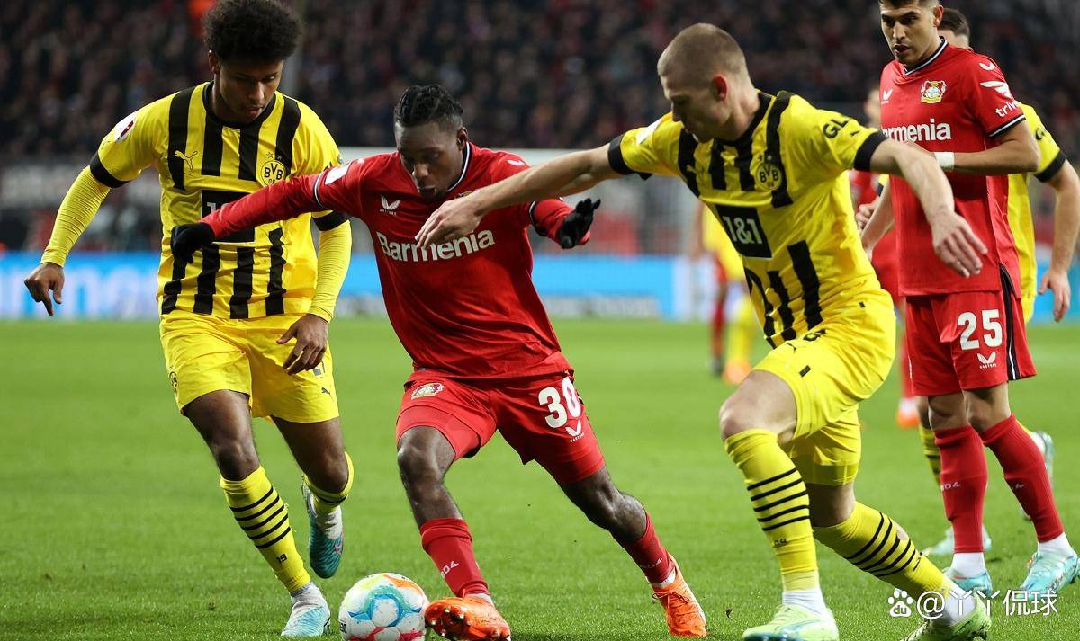 开云体育官方网站-多特蒙德新赛季表现稳健，德甲冠军悬念渐解