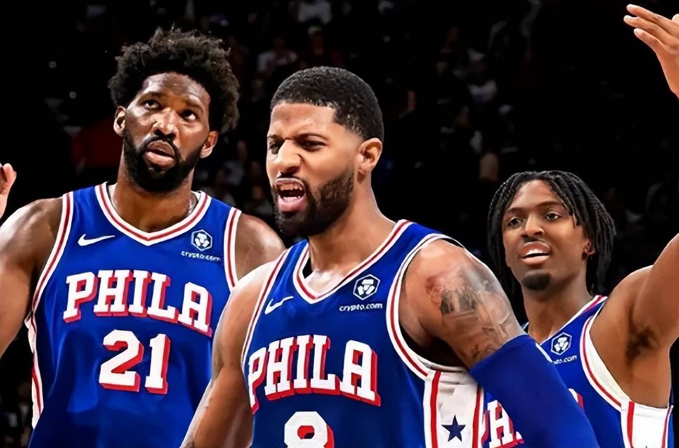 开云体育下载-东部球队赢得胜利，挑战豪强地位