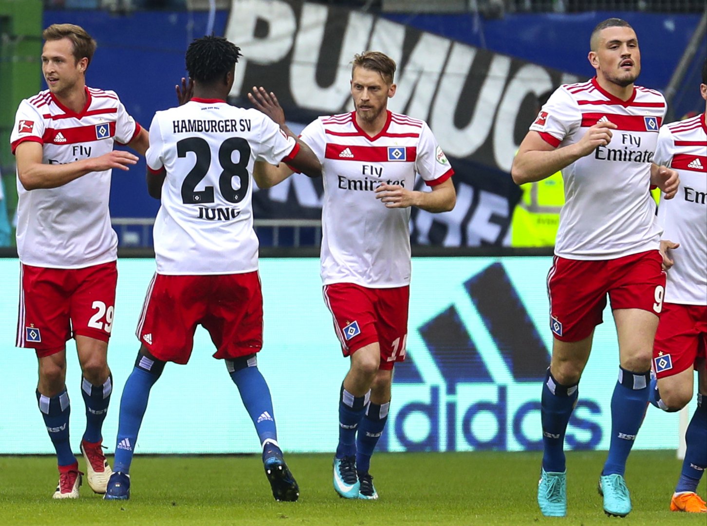 关于汉堡客场汹涌压制，终结柏林联盟主场不败的信息