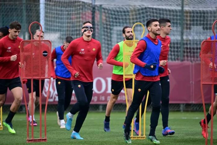 开云官网-罗马励志复兴，球队实力逐渐提升