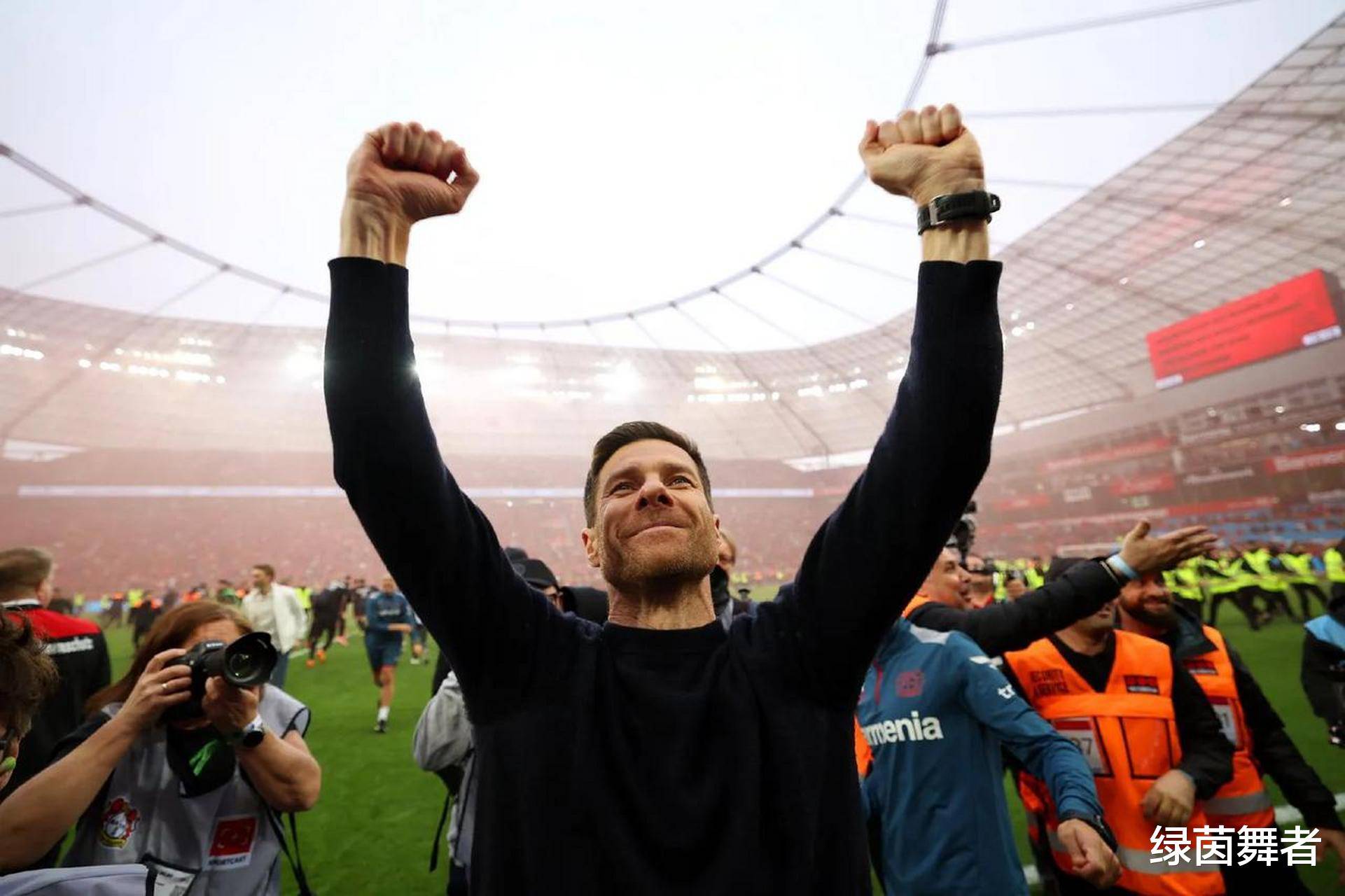 皇马主帅受职业生涯重大挑战，外界观察的简单介绍