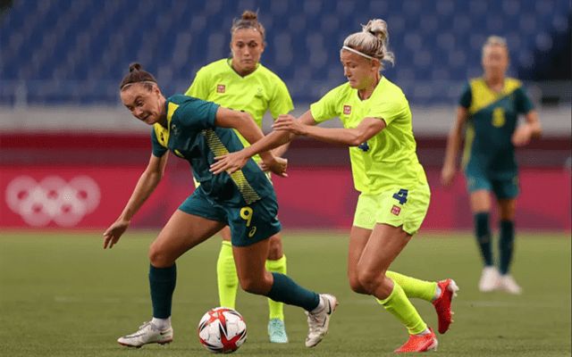 澳大利亚女足队全力备战半决赛