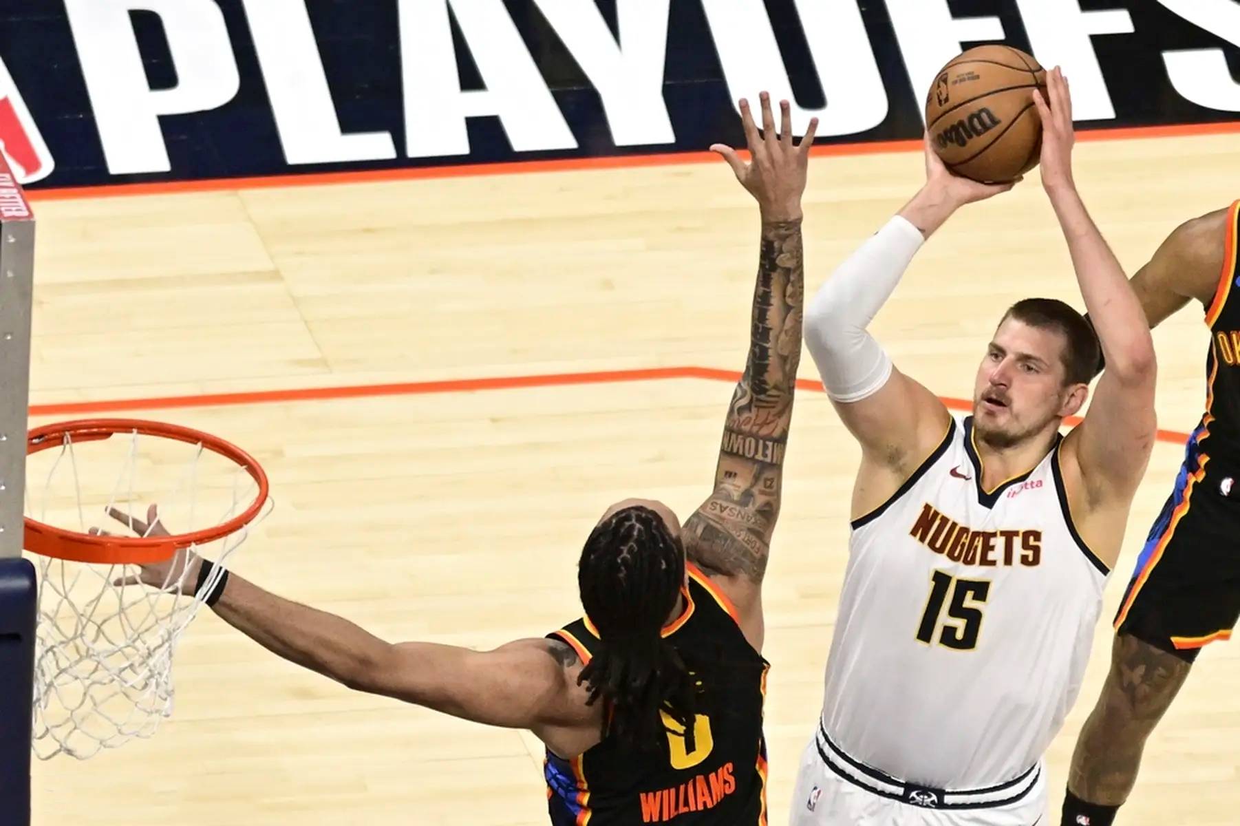 开云体育APP下载-尼克斯主场大胜掘金，约基奇全场无解