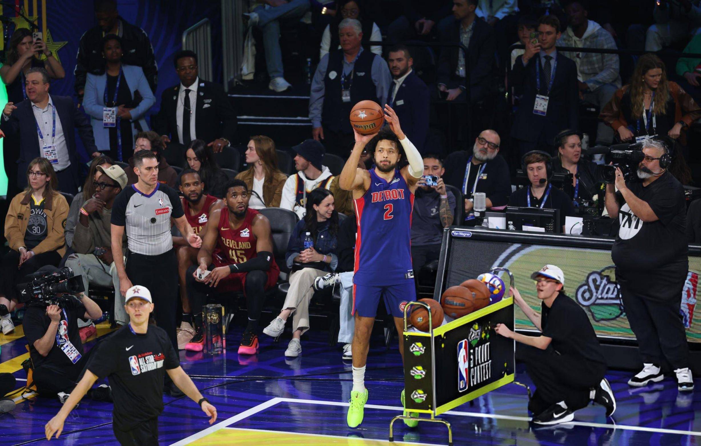 拉美地区篮球明星赴欧洲联赛争夺冠军的简单介绍