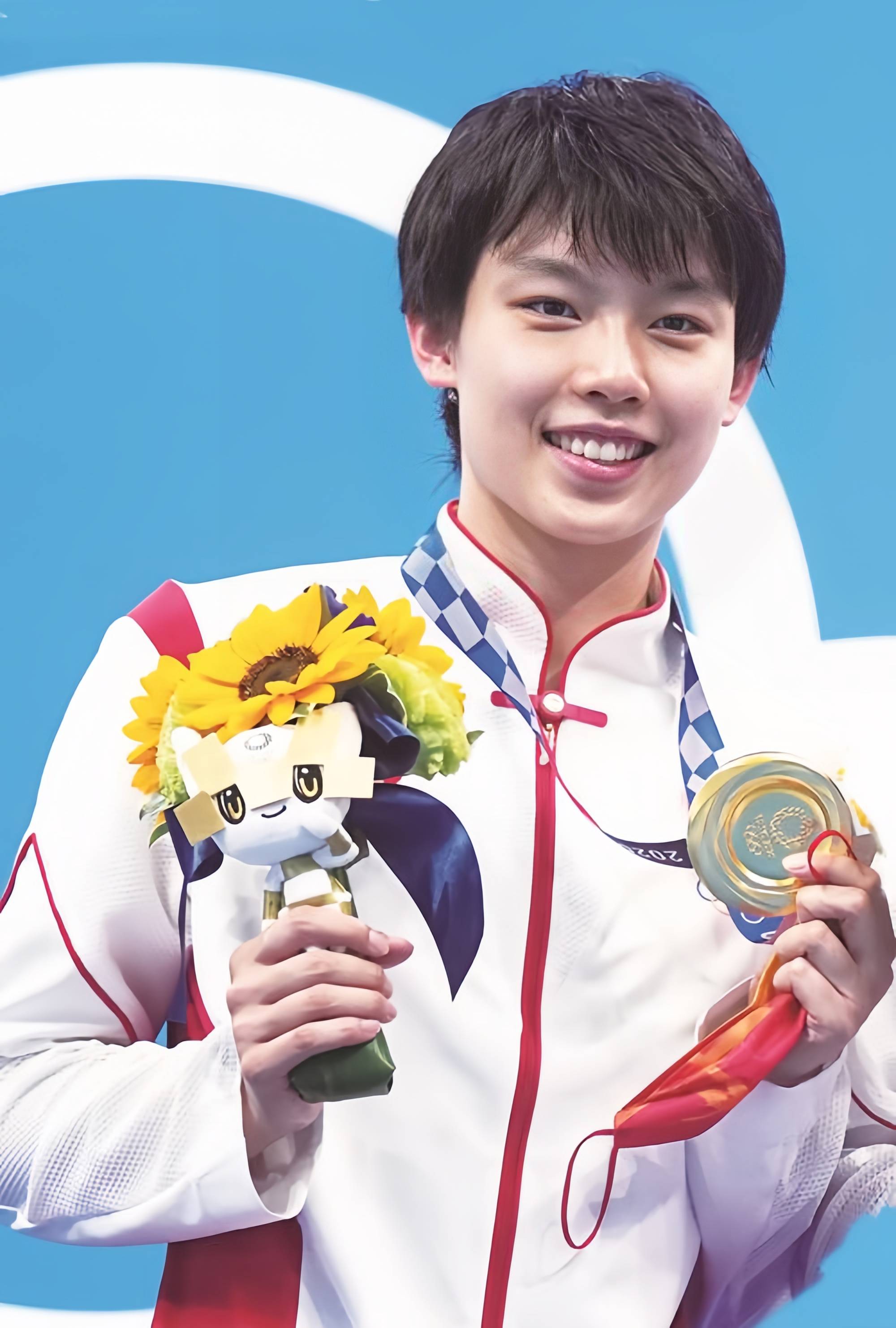 包含精彩纷呈，法国运动员斩获金牌的词条