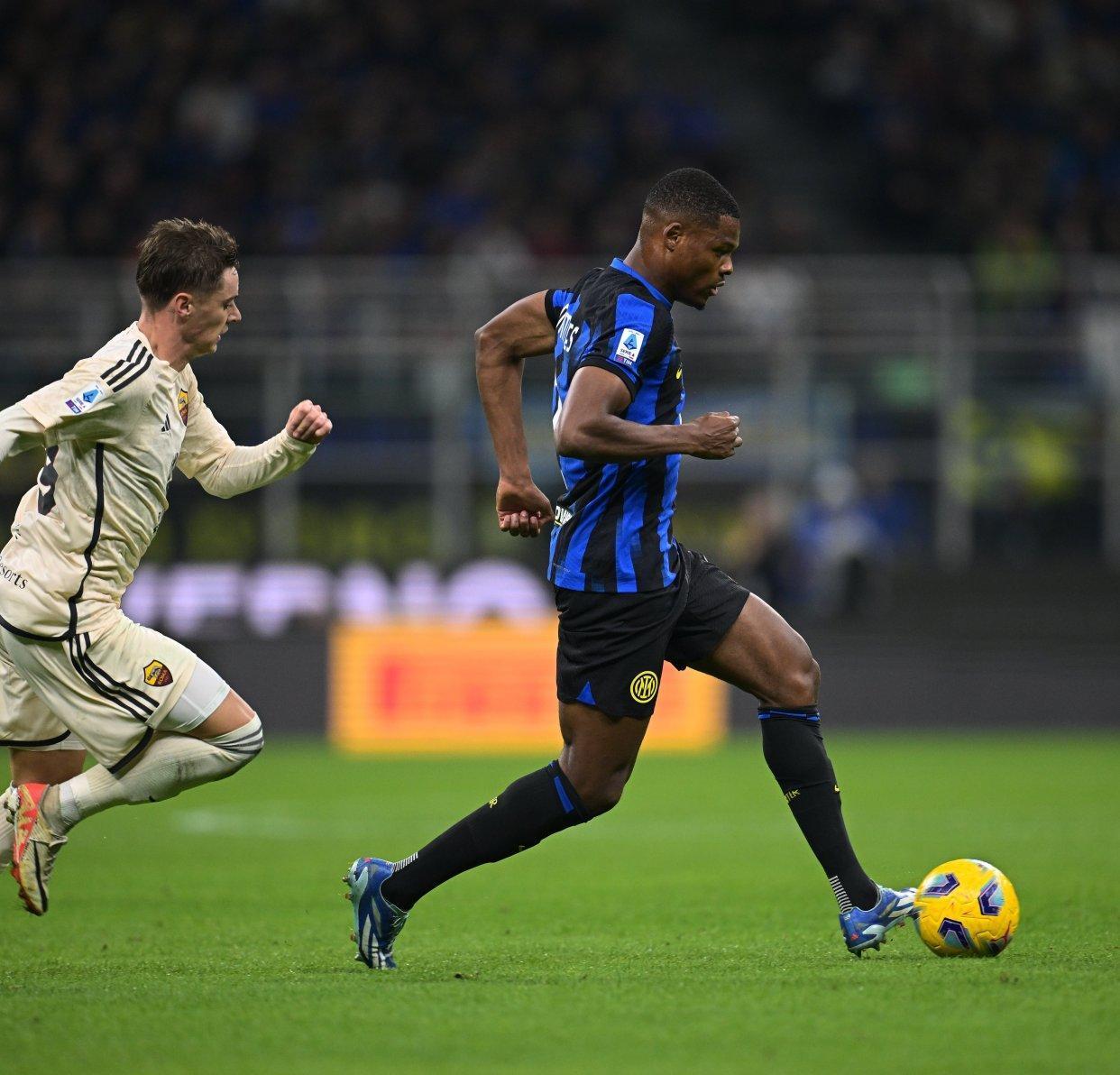 开云体育APP下载-罗马客场胜利，连续拿下积分领跑的简单介绍