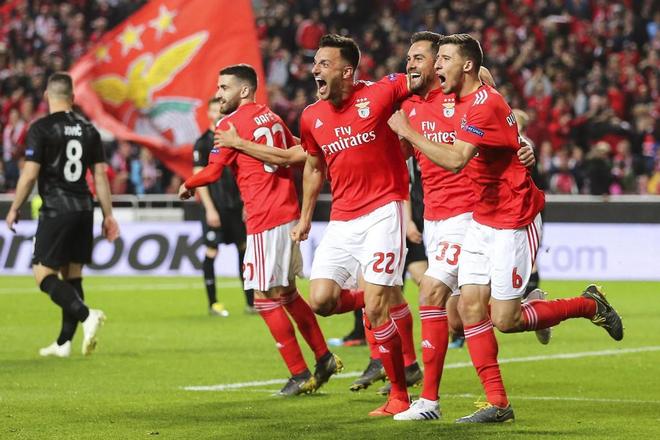 拜仁慕尼黑对阵尤文图斯，双方实力均衡！的简单介绍