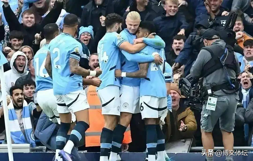 曼城冲击联赛榜首，球员士气高昂