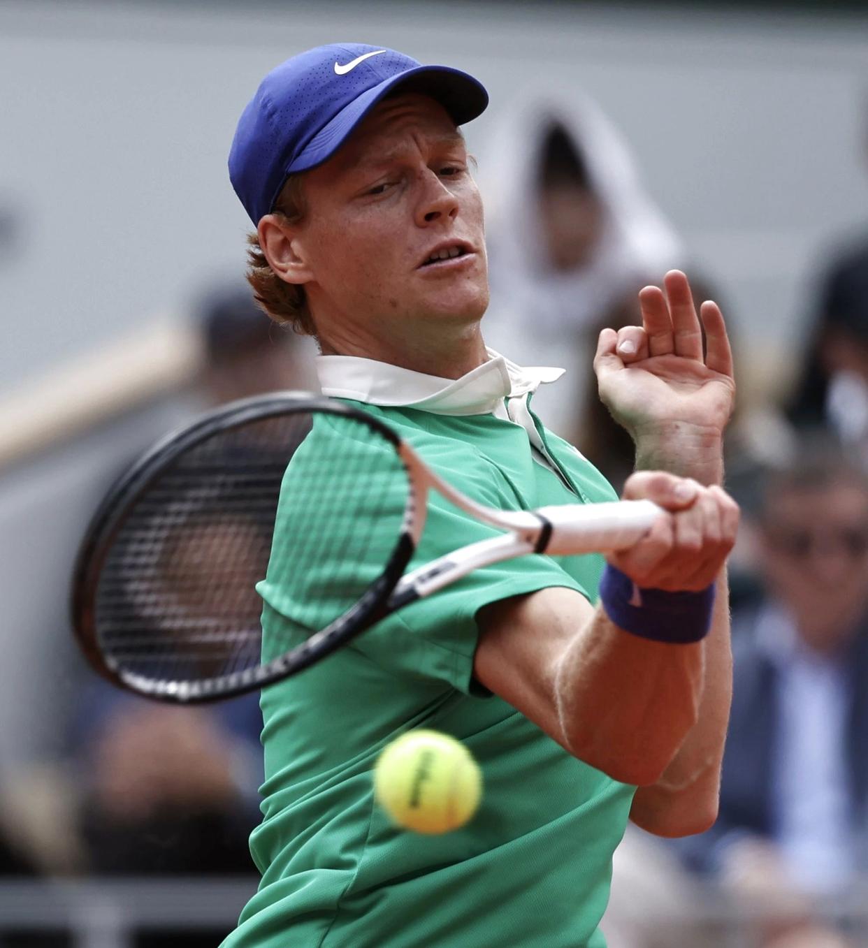 包含拉沃尔杯鏖战法网，辛纳关键制胜的词条